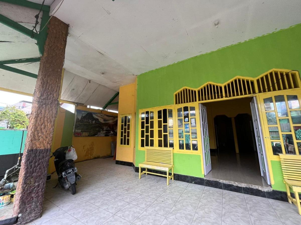 Hotel Malibu Baubau Kültér fotó