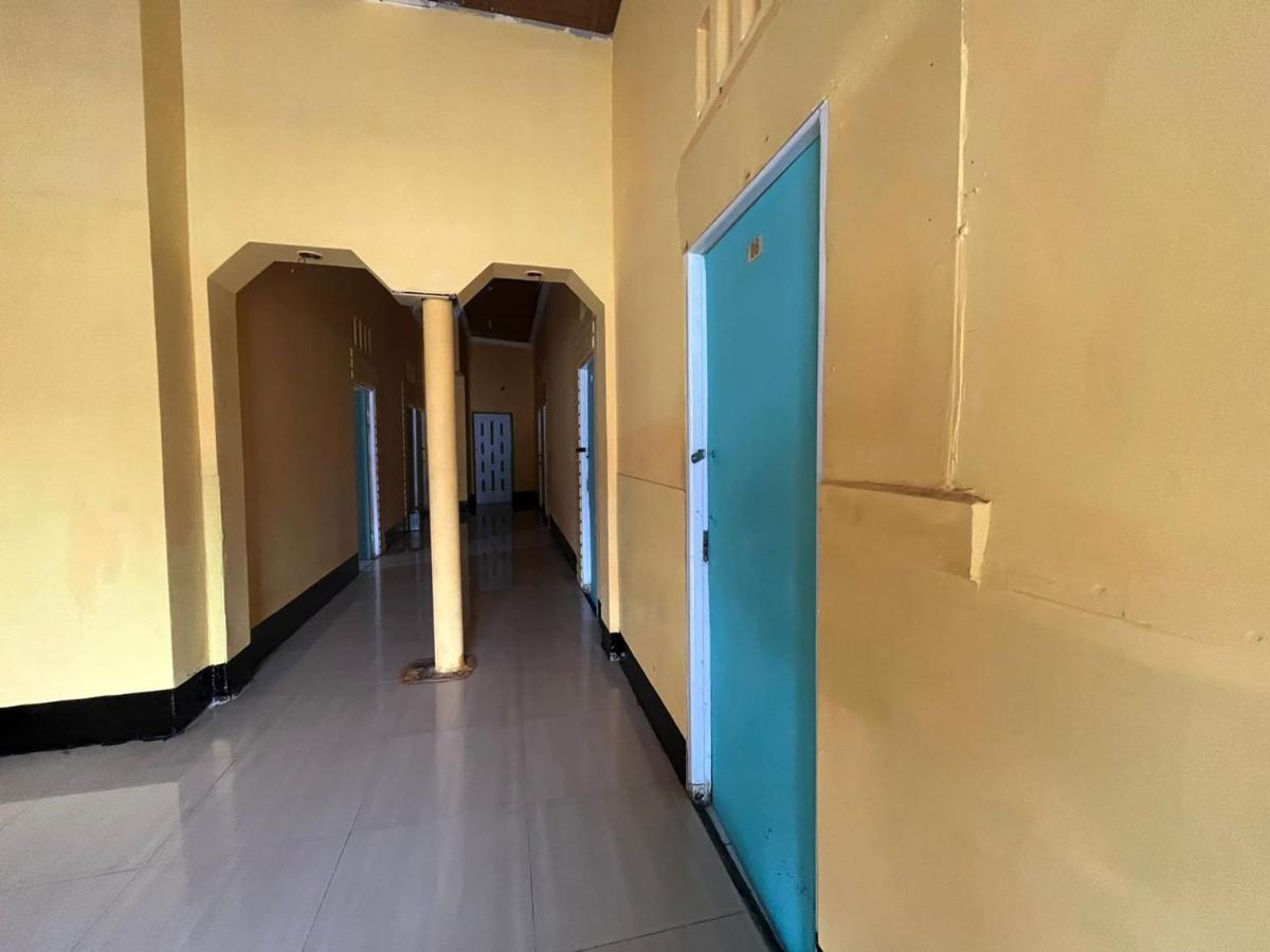 Hotel Malibu Baubau Kültér fotó